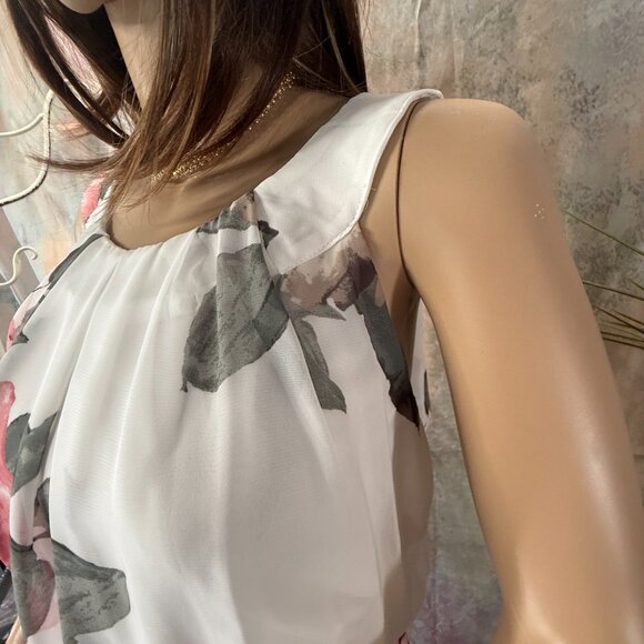 πRobbie Bee Flattering Floral Sleeveless Elastic Waistline Chiffon Maxi Dress - Picture 5 of 16